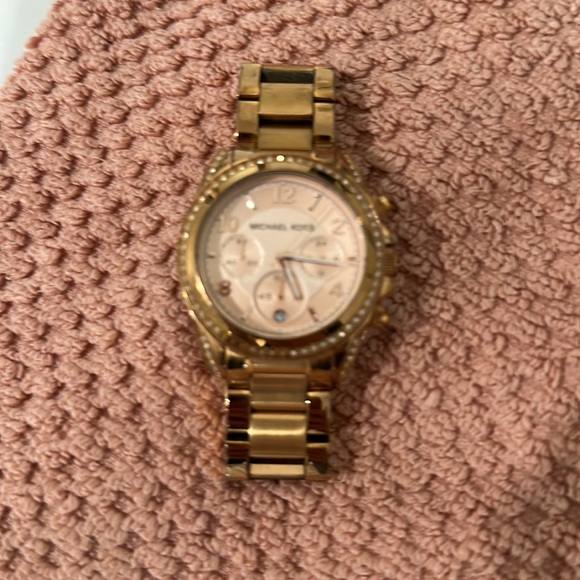 Michael Kors Gold/Rose Gold Watch - Picture 3 of 6